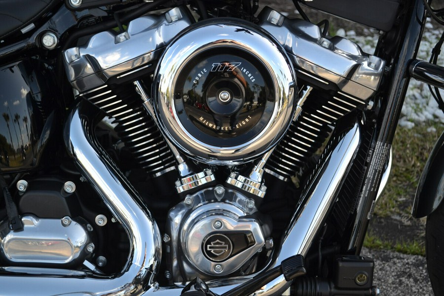 2025 Harley-Davidson® Street Bob® Iron Horse Metallic - FXBB