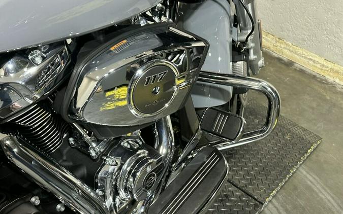 Harley-Davidson® Road Glide® 2026 FLTRX 84677621 DRK BILIARD GRY