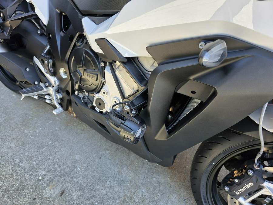 2026 BMW S 1000 XR