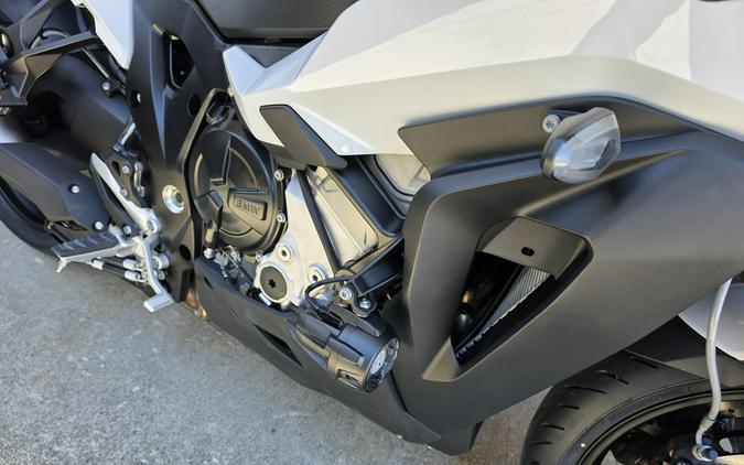 2026 BMW S 1000 XR