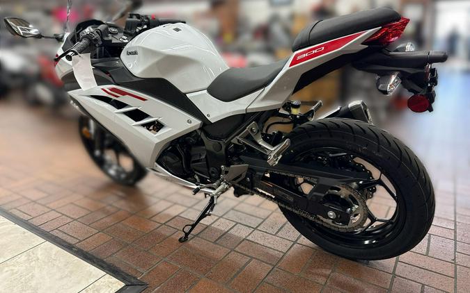 2026 Kawasaki NINJA 300 ABS