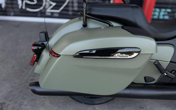 2025 Indian Motorcycle® Challenger® Dark Horse® 112 w/PowerBand Audio Moss Green Smoke