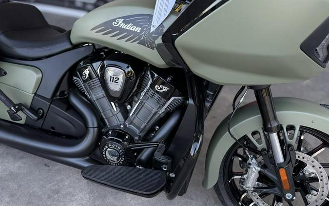 2025 Indian Motorcycle® Challenger® Dark Horse® 112 w/PowerBand Audio Moss Green Smoke