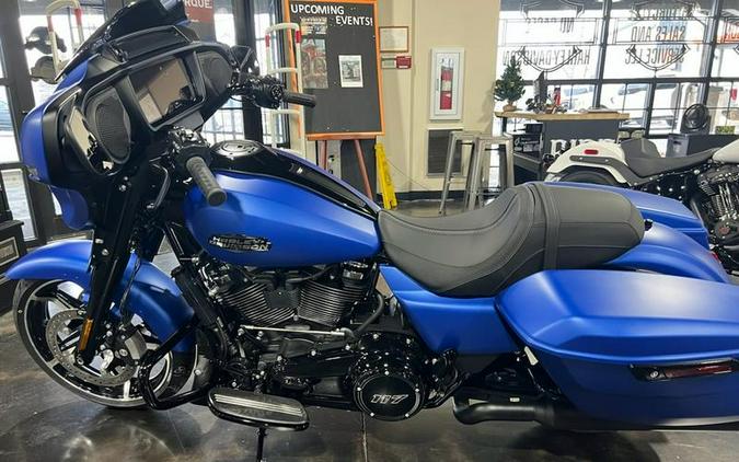 2026 Harley-Davidson® FLHX - Street Glide®