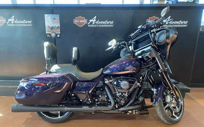 FLHX 2025 Street Glide