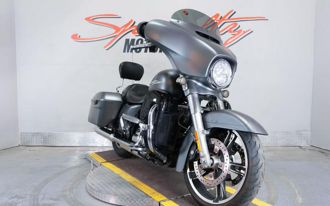 2016 Harley-Davidson Street Glide® Special