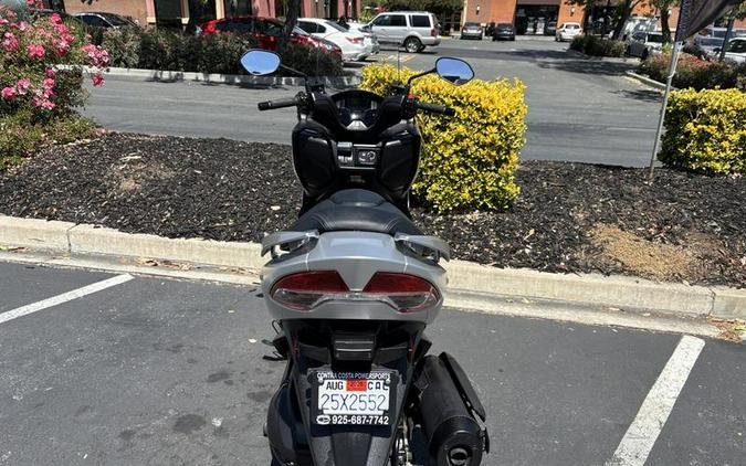 2022 Suzuki Burgman 400