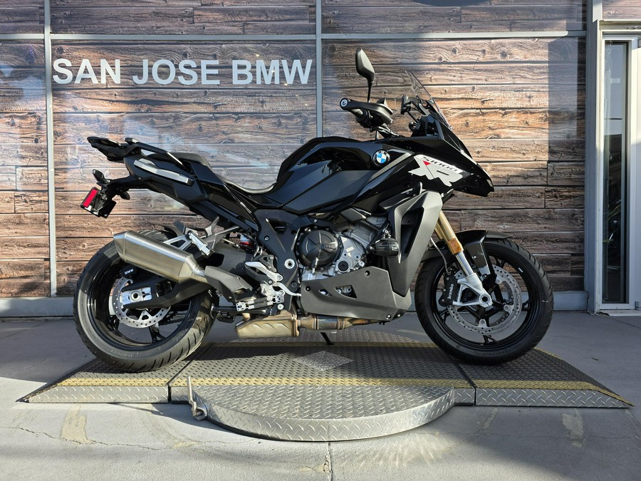 2026 BMW S 1000 XR