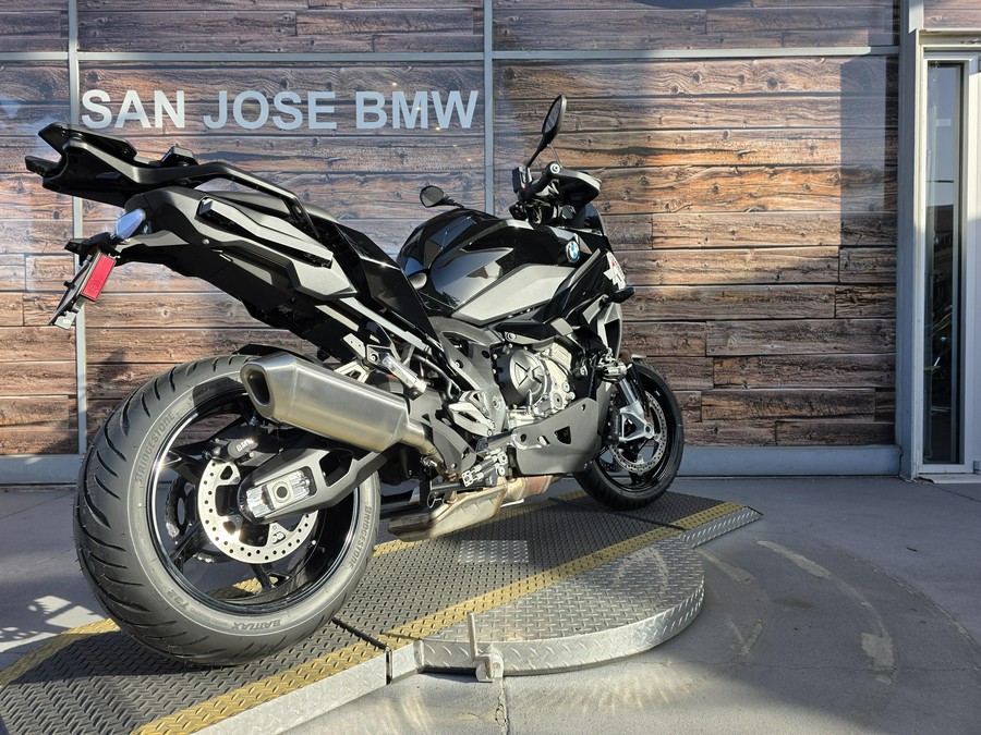 2026 BMW S 1000 XR