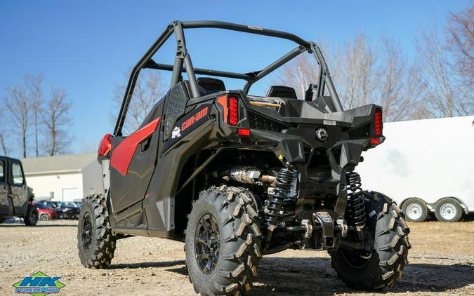 2024 Can-Am® Maverick Trail DPS 1000