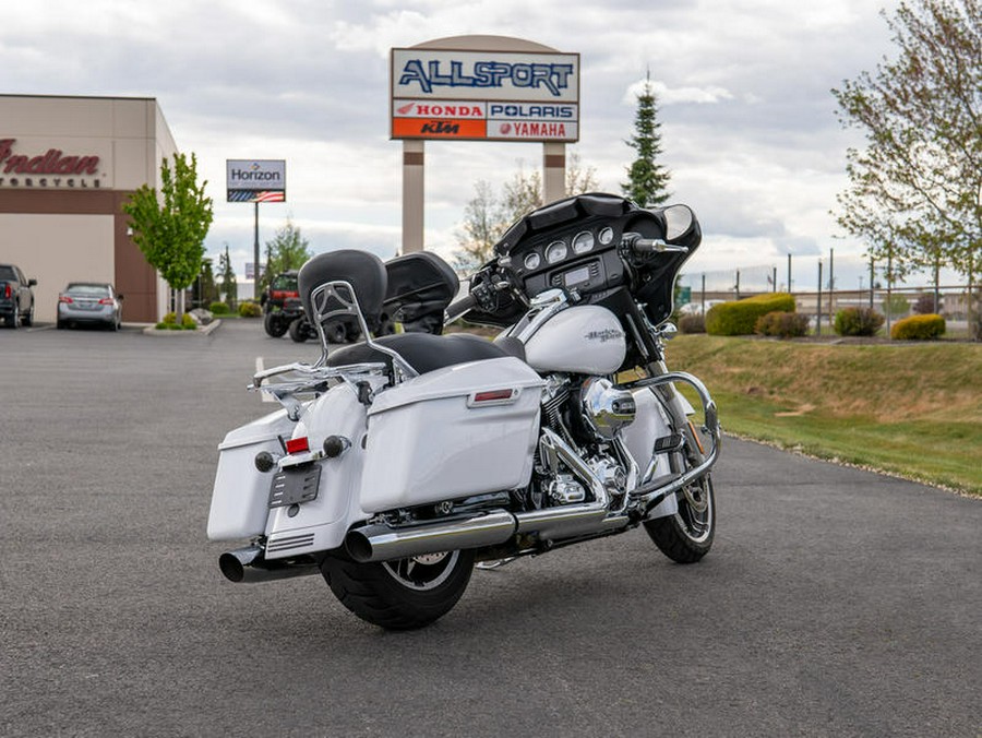 2016 Harley-Davidson® FLHX - Street Glide®