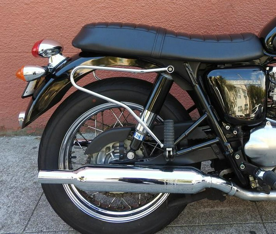 2002 Triumph T100