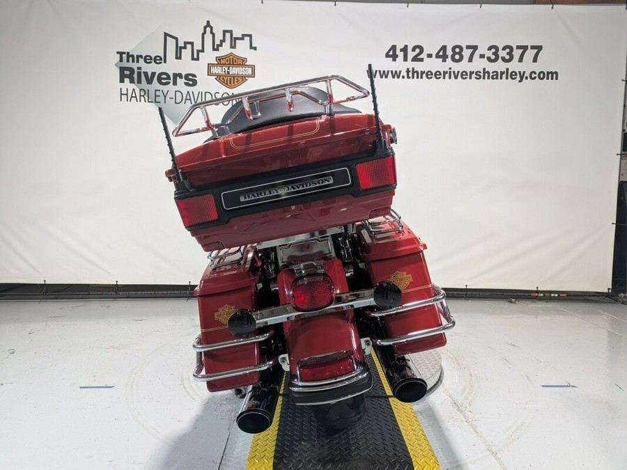 2010 Harley-Davidson® Electra Glide® Ultra Classic® Exclusive - Fire Engine Red - Firefighter