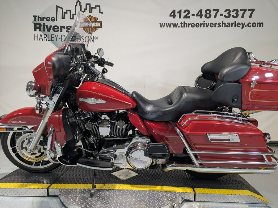2010 Harley-Davidson® Electra Glide® Ultra Classic® Exclusive - Fire Engine Red - Firefighter