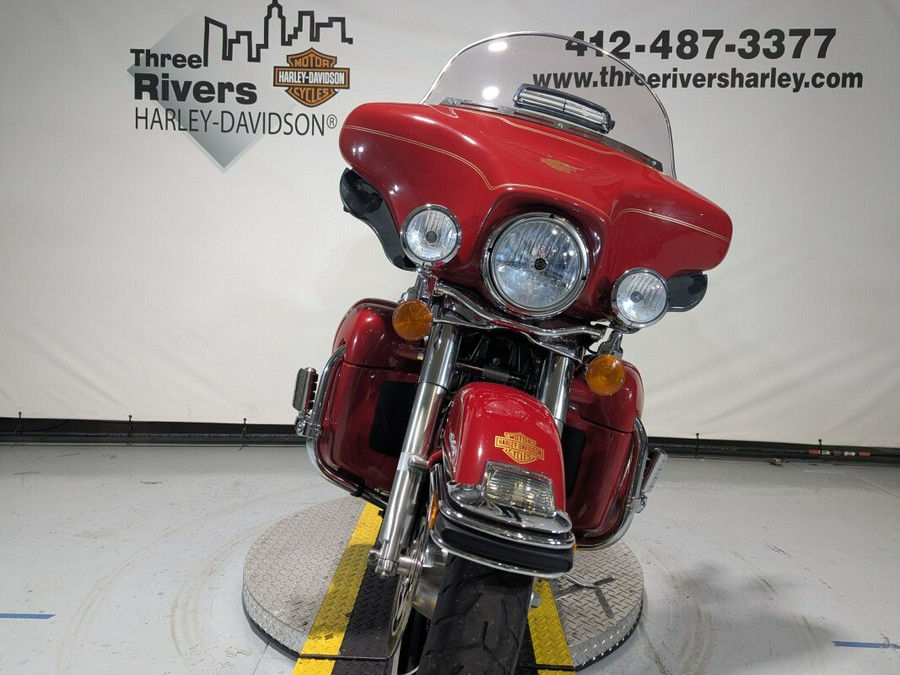 2010 Harley-Davidson® Electra Glide® Ultra Classic® Exclusive - Fire Engine Red - Firefighter