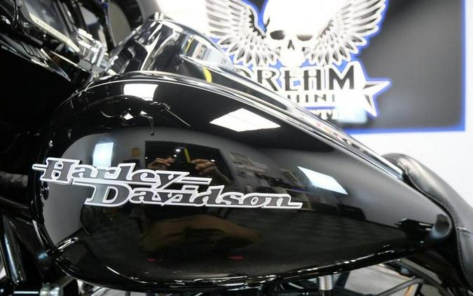 2016 Harley-Davidson® FLHXS - Street Glide® Special