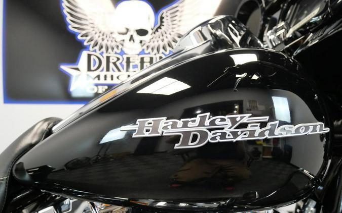 2016 Harley-Davidson® FLHXS - Street Glide® Special