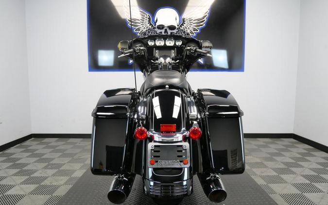 2016 Harley-Davidson® FLHXS - Street Glide® Special