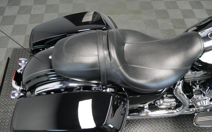 2016 Harley-Davidson® FLHXS - Street Glide® Special