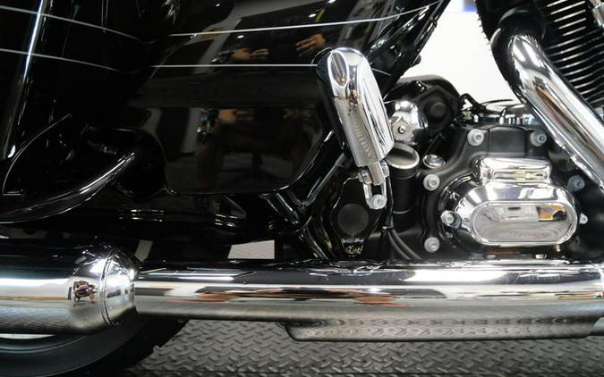 2016 Harley-Davidson® FLHXS - Street Glide® Special