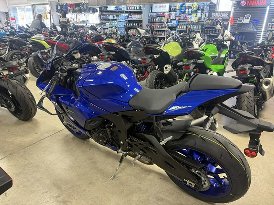 2026 Yamaha YZF R1