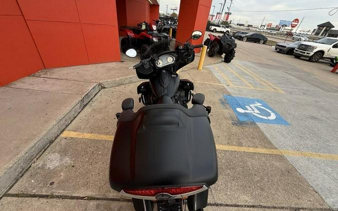 2017 Indian Motorcycle® Chieftain Dark Horse® Thunder Black Smoke