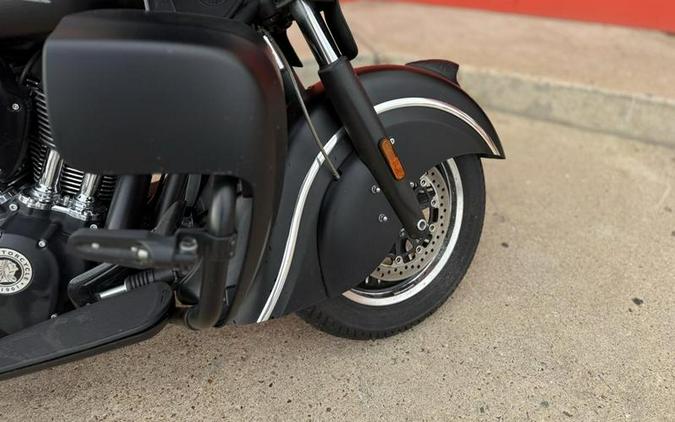 2017 Indian Motorcycle® Chieftain Dark Horse® Thunder Black Smoke