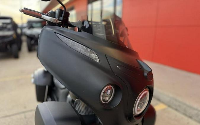 2017 Indian Motorcycle® Chieftain Dark Horse® Thunder Black Smoke