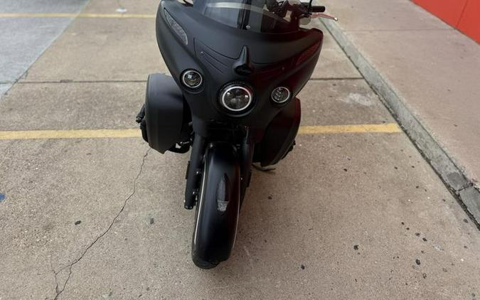 2017 Indian Motorcycle® Chieftain Dark Horse® Thunder Black Smoke