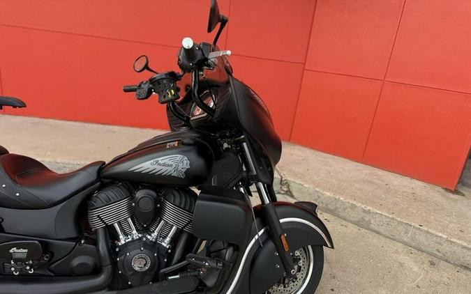 2017 Indian Motorcycle® Chieftain Dark Horse® Thunder Black Smoke