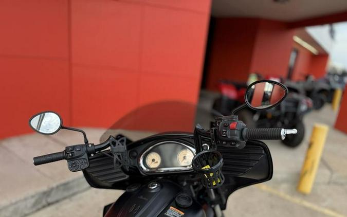 2017 Indian Motorcycle® Chieftain Dark Horse® Thunder Black Smoke