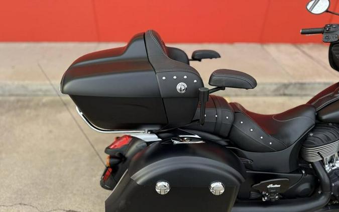 2017 Indian Motorcycle® Chieftain Dark Horse® Thunder Black Smoke