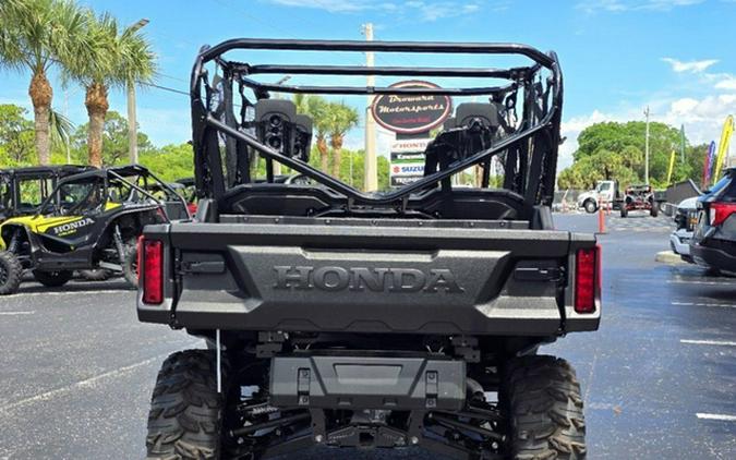 2023 Honda Pioneer 1000-6 Deluxe Crew