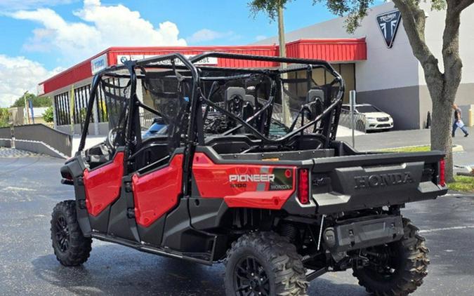 2023 Honda Pioneer 1000-6 Deluxe Crew