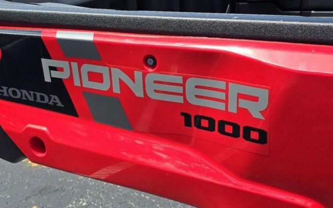 2023 Honda Pioneer 1000-6 Deluxe Crew