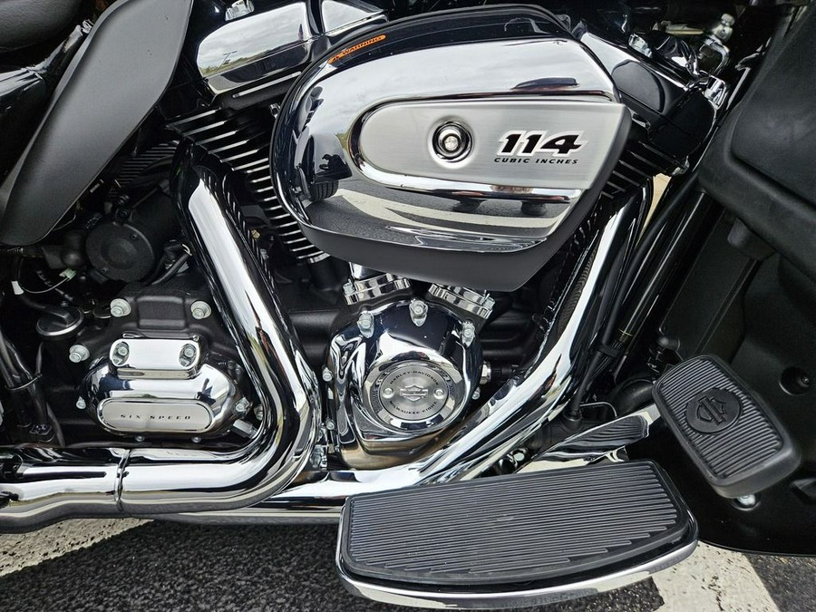 2024 Harley-Davidson® FLHTCUTG - Road Glide Tri-Glide