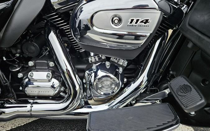 2024 Harley-Davidson® FLHTCUTG - Road Glide Tri-Glide