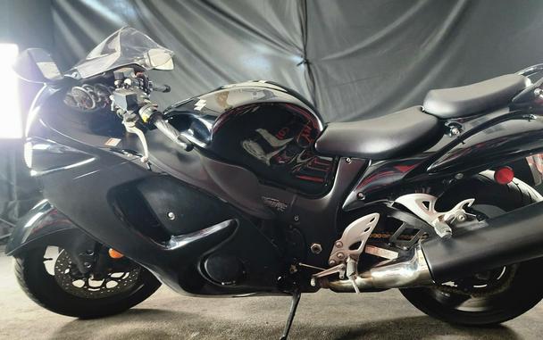 2011 SUZUKI GSX1300R - F2100349
