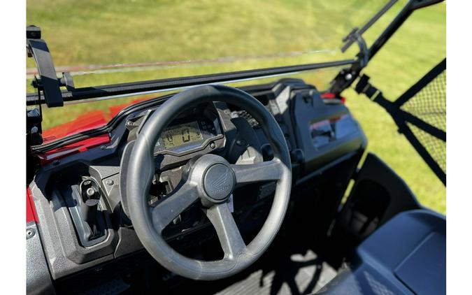 2026 Pioneer 700 Deluxe 4WD UTV - Honda