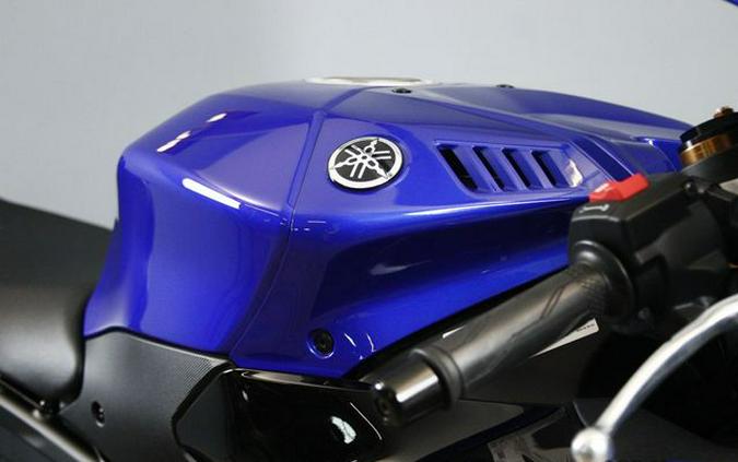 2025 Yamaha YZF-R9