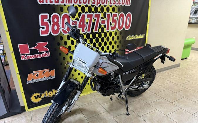 2027 Yamaha TW 200
