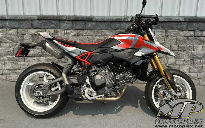 2026 Ducati Hypermotard V2 SP