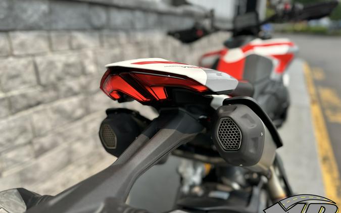 2026 Ducati Hypermotard V2 SP