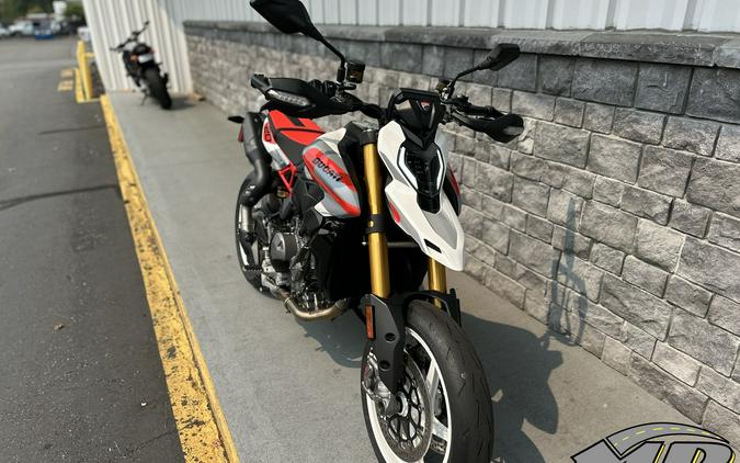 2026 Ducati Hypermotard V2 SP