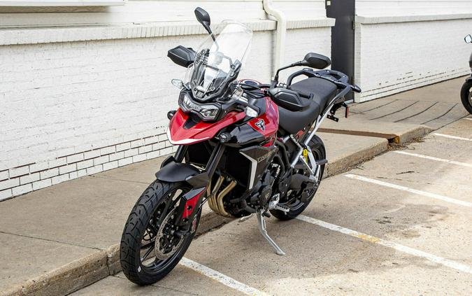 2024 Triumph Tiger 900 GT Pro Carnival Red / Sapphire Black