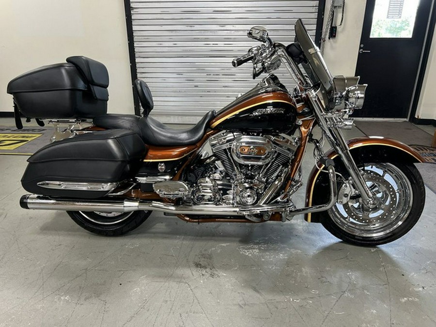 2008 Harley-Davidson Touring FLHRSE4 - Road King Screamin' Eagle 105Th Annive