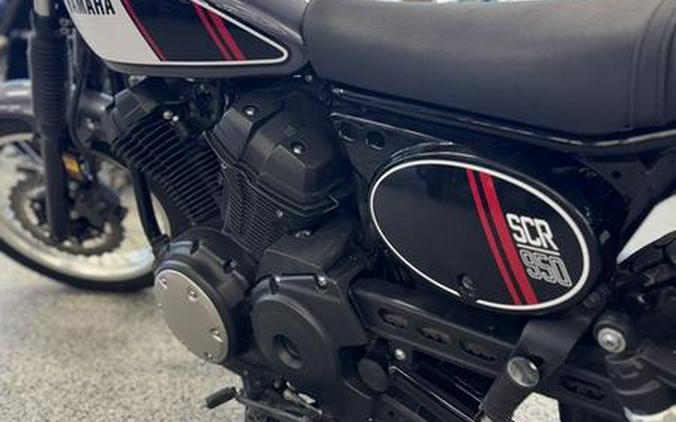 2017 Yamaha SCR950