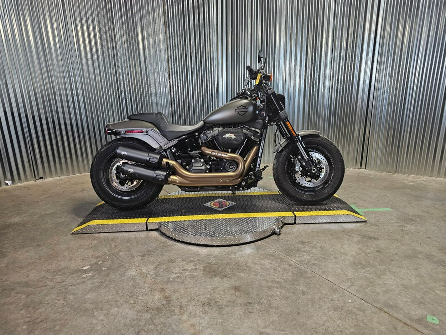 2018 Harley-Davidson Fat Bob 114 INDSTRL GRY DNM