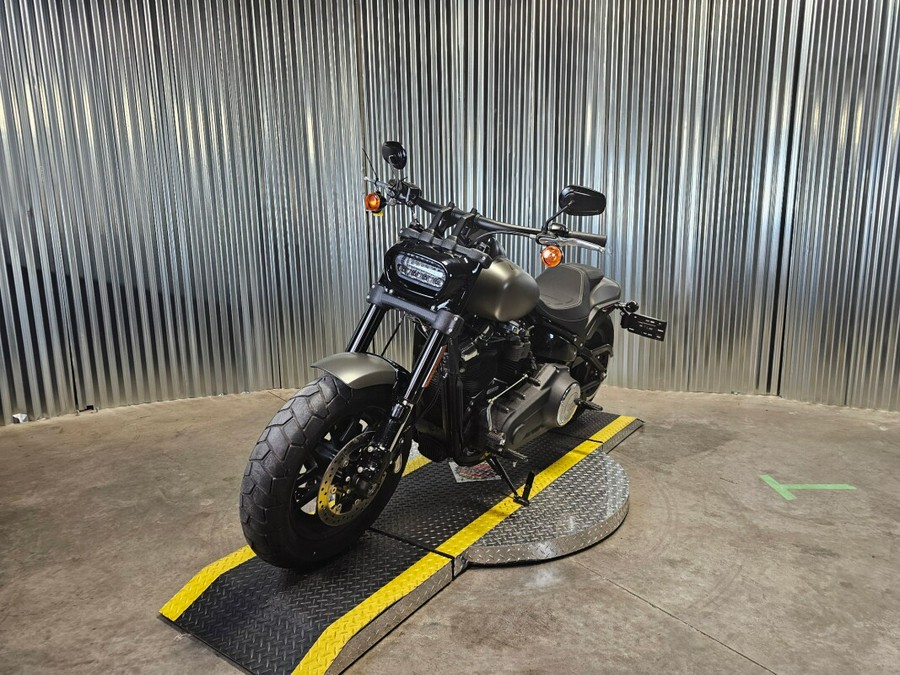 2018 Harley-Davidson Fat Bob 114 INDSTRL GRY DNM