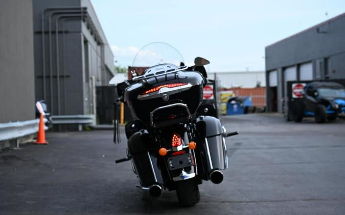 2016 Indian Motorcycle® Roadmaster® Thunder Black